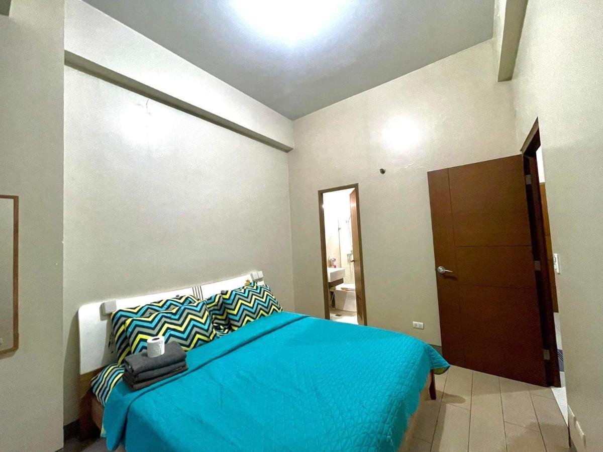 מנילה Lovely 2 Bed Room Condo Infront Of Naia Terminal 3 מראה חיצוני תמונה